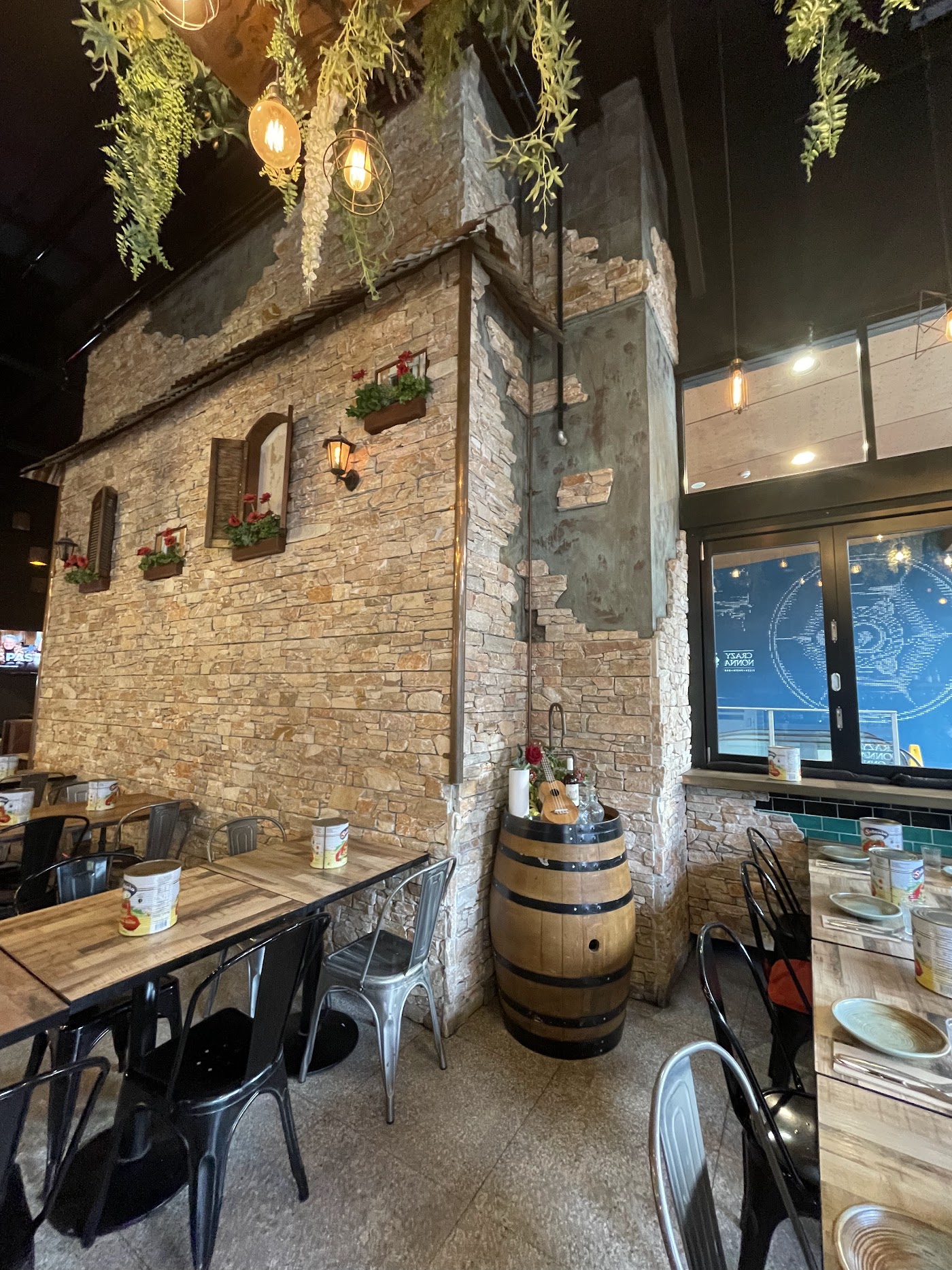 Crazy Nonna restaurant photo 7